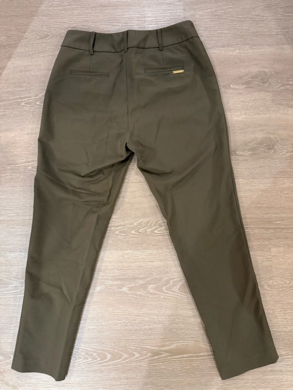 Ellen Tracy Olive Slim Ankle Pants Size 4 Tailored Career Stretch - Picture 3 of 9
